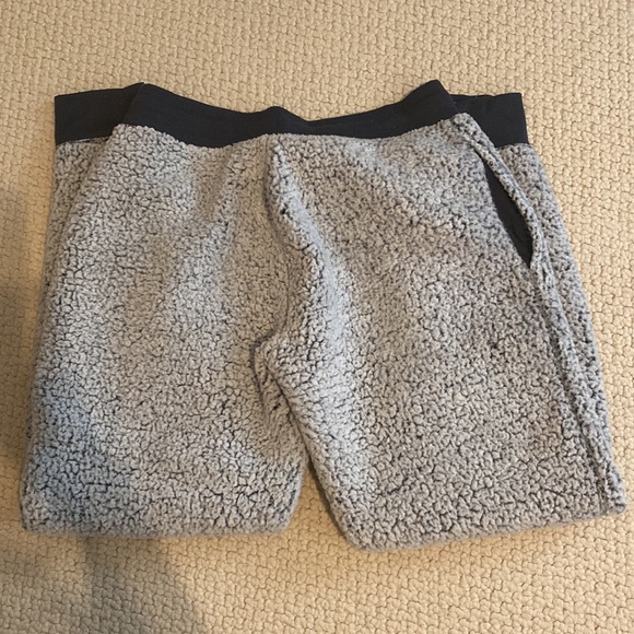 Soft pajama pants size M - Picture 2 of 2